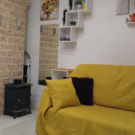 Frendly Flat Free Wifi & Parking Kitchen Equipment Cosy Riga Exterior photo
