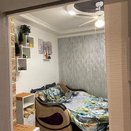 Frendly Flat Free Wifi & Parking Kitchen Equipment Cosy Riga Exterior photo