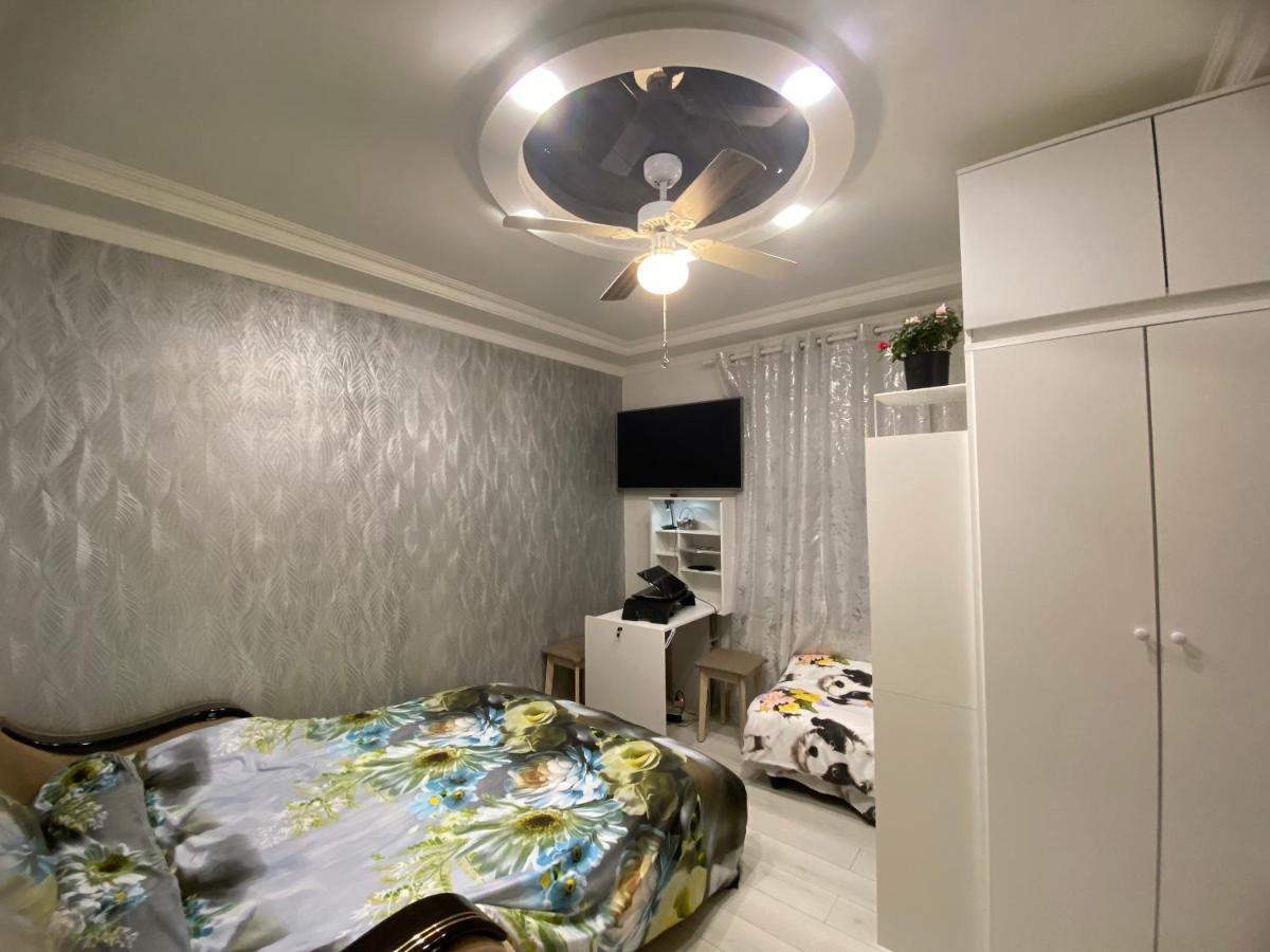 Dzīvoklis Frendly Flat Free Wifi & Parking Kitchen Equipment Cosy *